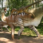 Trochę dinozaurzej rzeczywistości, iguanodon atakowany przez deinonycha